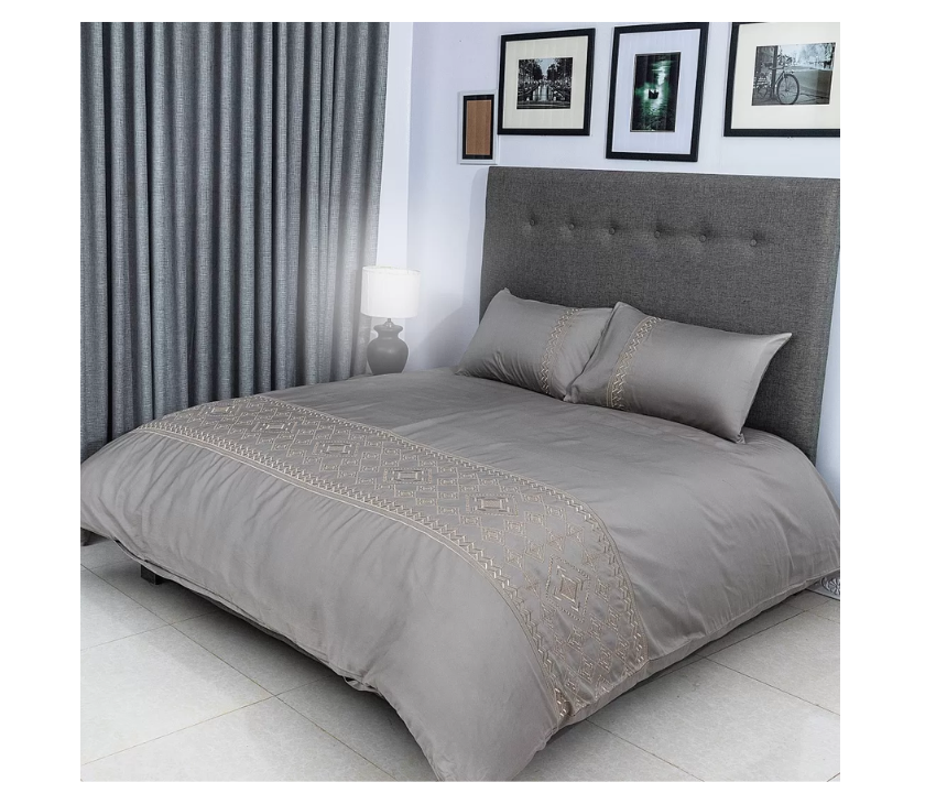 Duvet Cover Set With Egyptian Cotton Fitted Sheet- 400 TC (Adora Design)