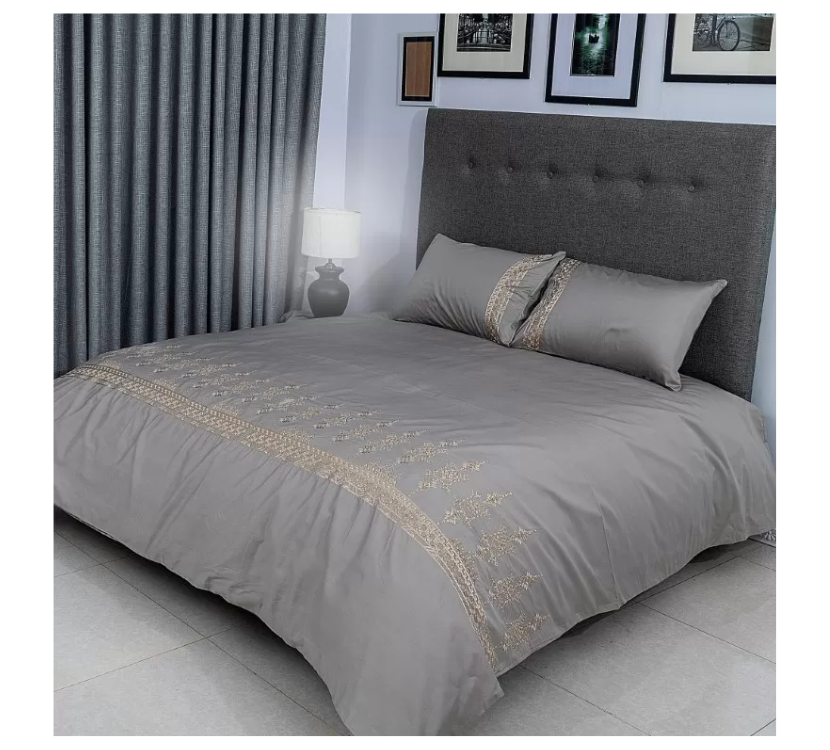 Duvet Cover Set With Egyptian Cotton Fitted Sheet-400 TC (Ragina Hotel Design)