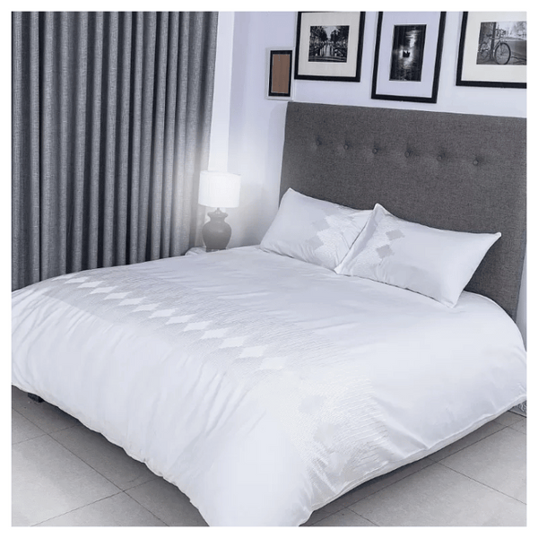 Duvet Cover Set With Egyptian cotton Fitted Sheet- 400 TC ( Celia Silver Design)