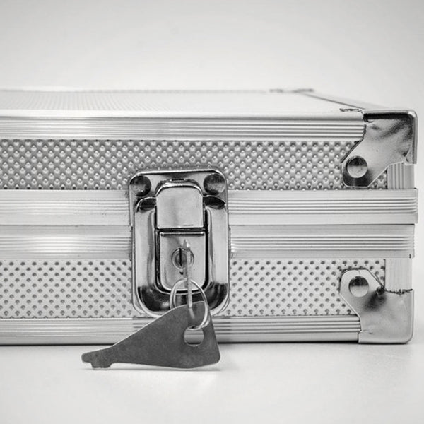 Casino Poker Set-300 Chips in a Robust Aluminum Carry Case